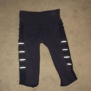 Lulu lemon Capri pant size 8